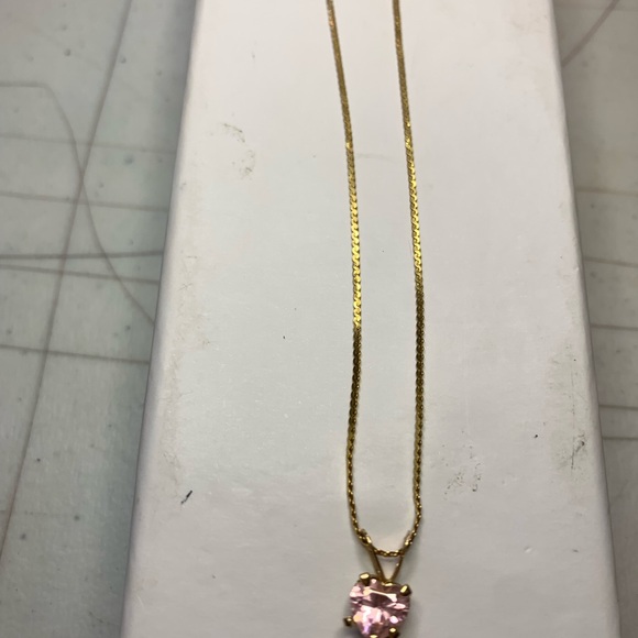 14kt solid Gold Bracelet with Pink CZ Stone. Marked & tested. No kinks or bends - Picture 3 of 9